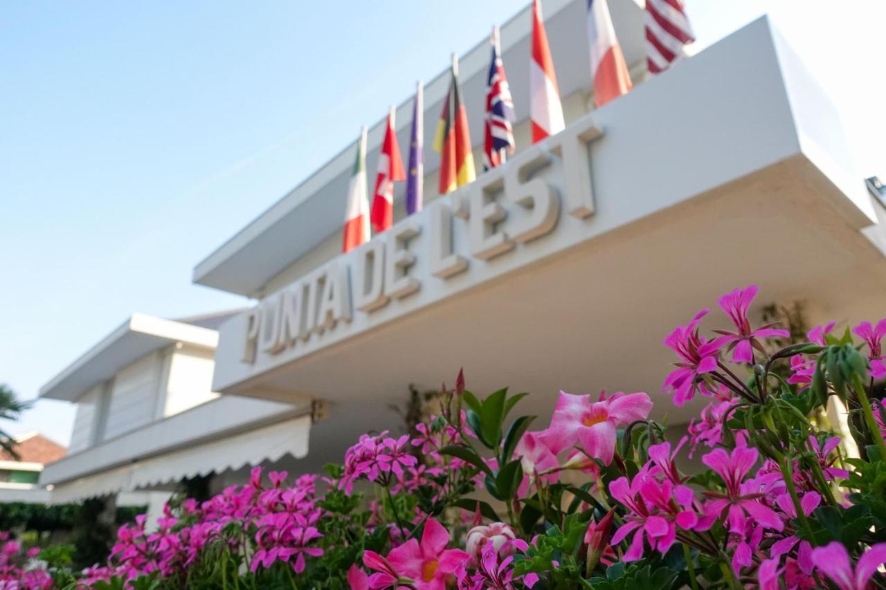 Punta De L'est Hotel 3*
