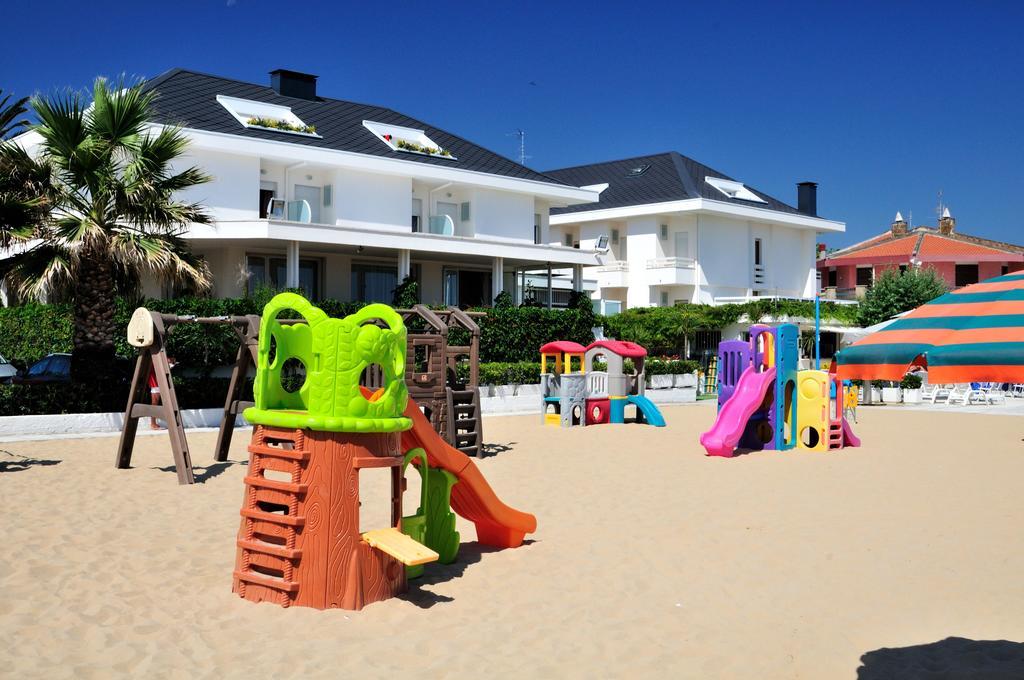 Punta De L'est Hotel 3*